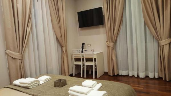 Deluxe Room,1012854169:JPEG